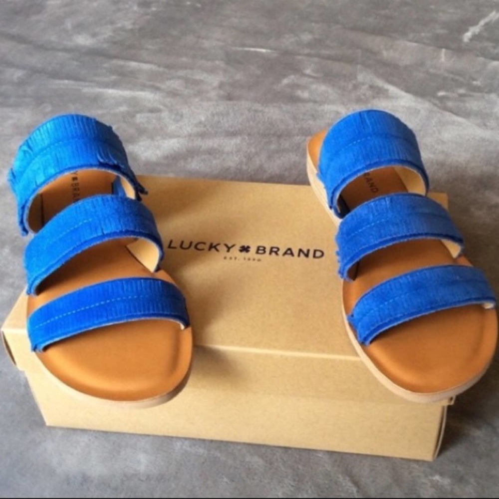 Lucky Brand  suede sandals 8.5 NIB